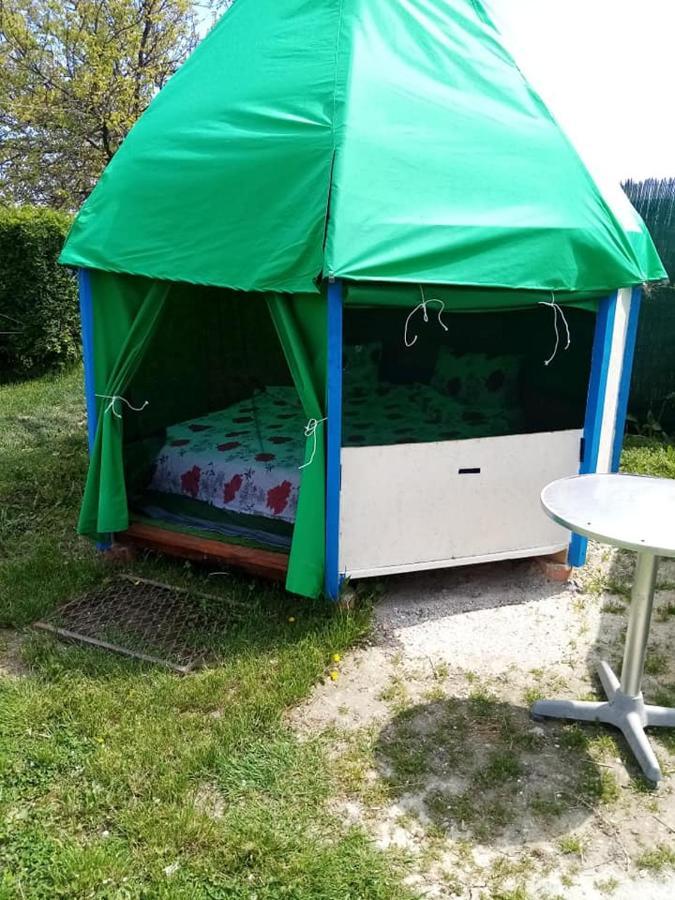 Camping Casuta Mihaela Crisan  Eksteriør bilde